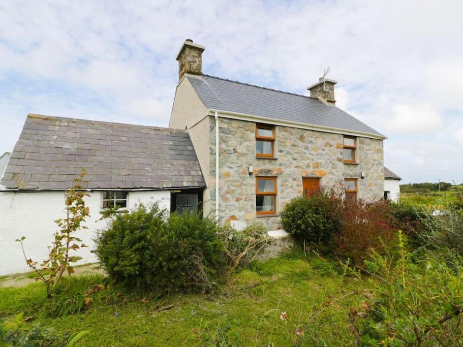 Ty Rhos, Farm Stay, Sleeps 4, Rhoshirwaun 2 Miles From Aberdaron Exterior foto